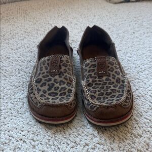 Ariat‎ Boots Leopard Print Slip-On Loafers Women’s Size 8